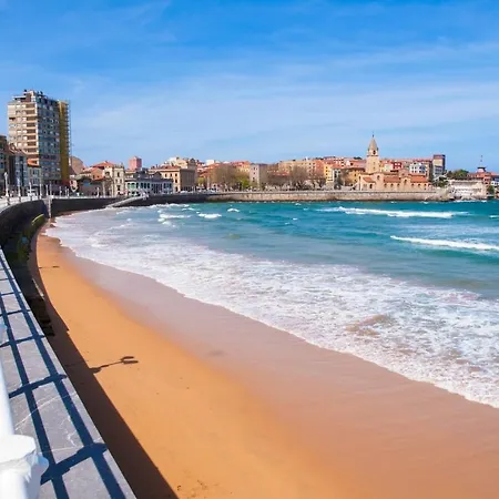 La Brisa - Pegado A La Playa De San Lorenzo - 4pax Gijón